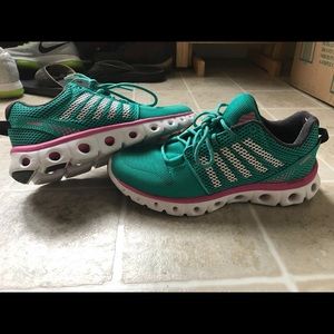 K Swiss Green & pink sneakers